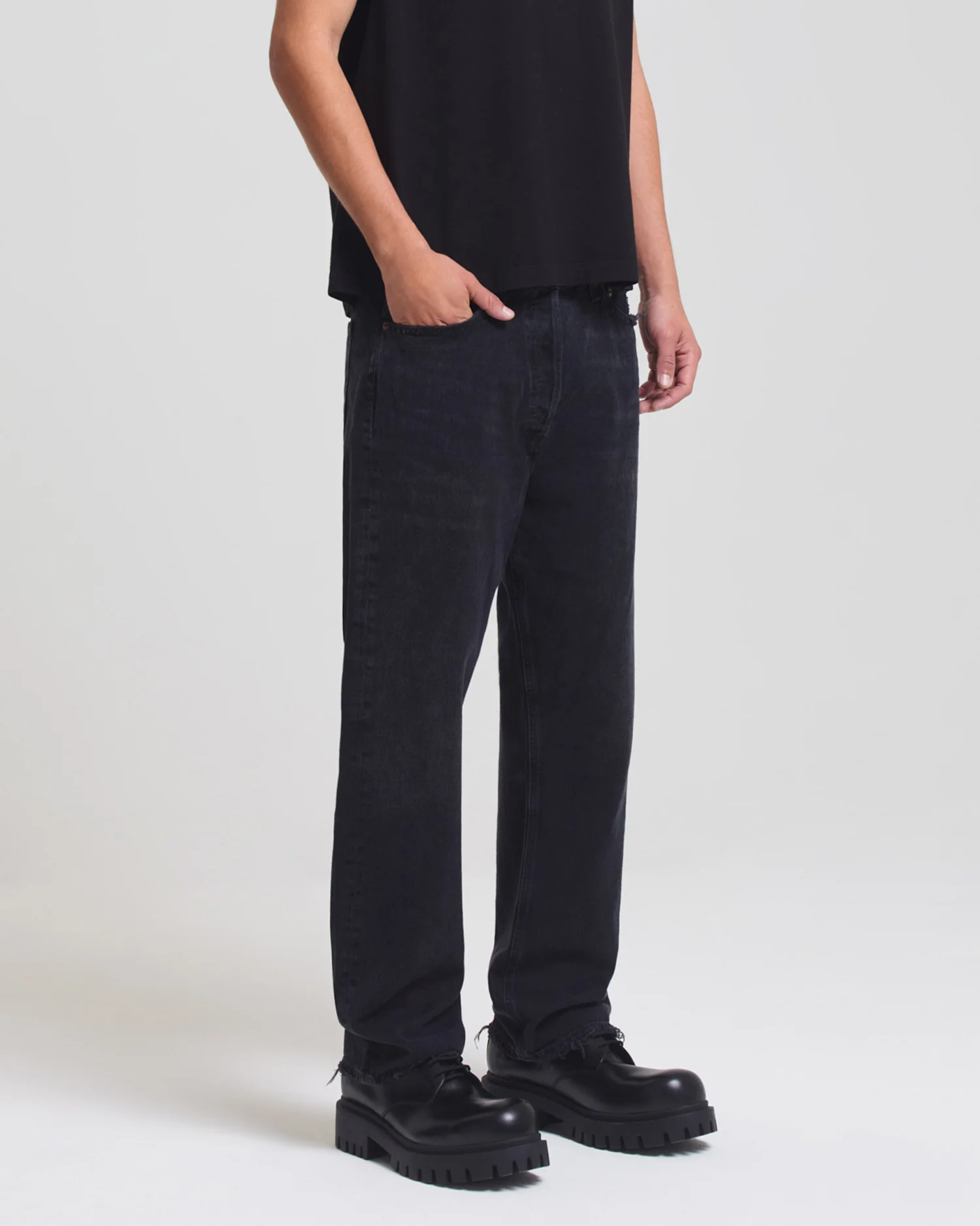 90'S JEAN / TAR
