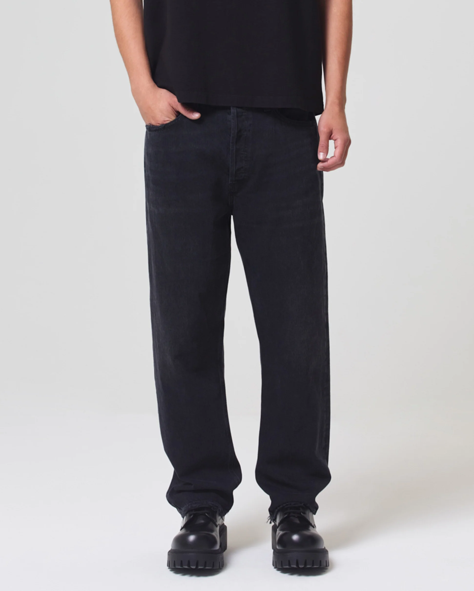 90'S JEAN / TAR - Image 2