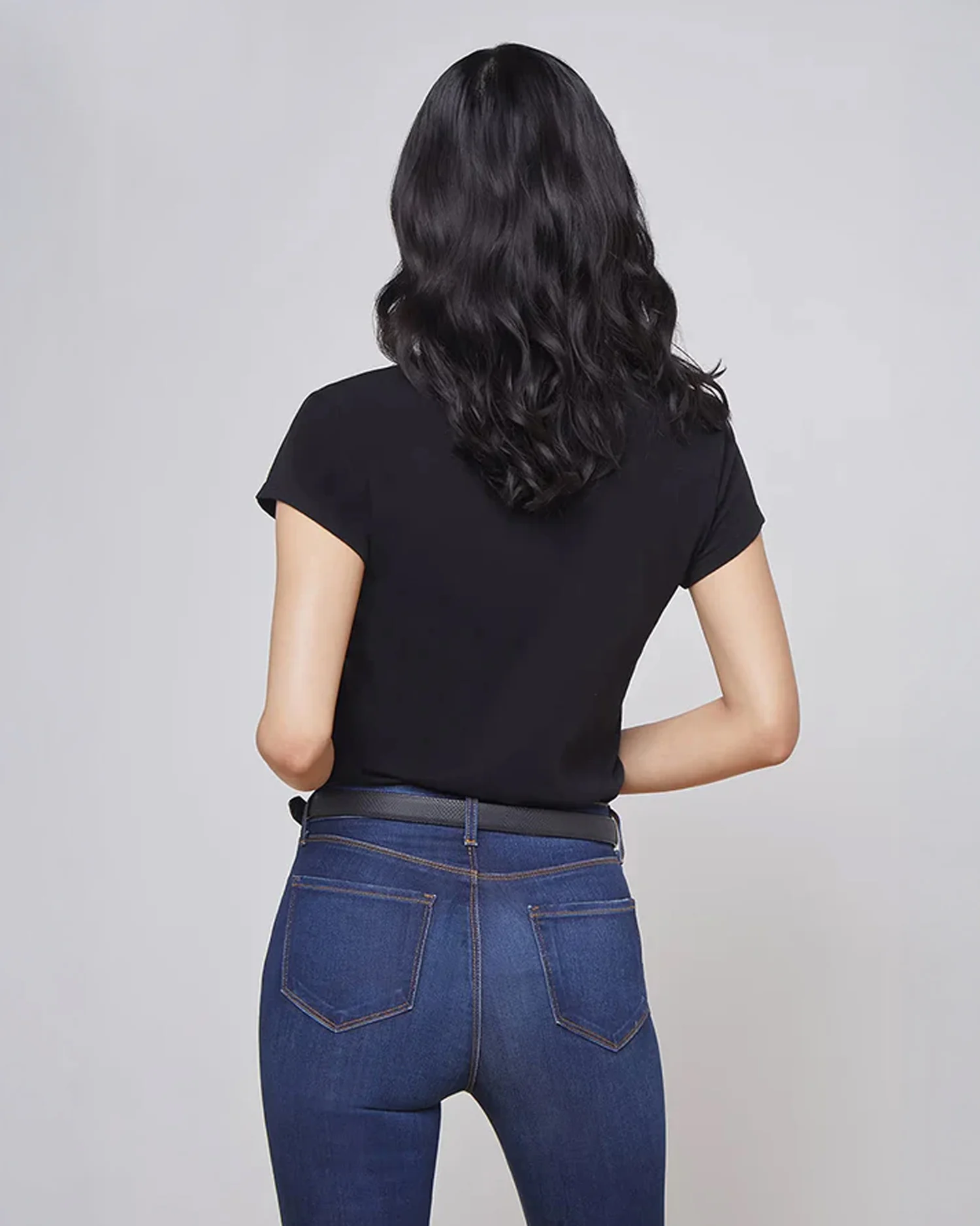 BECCA TEE / BLACK - Image 3