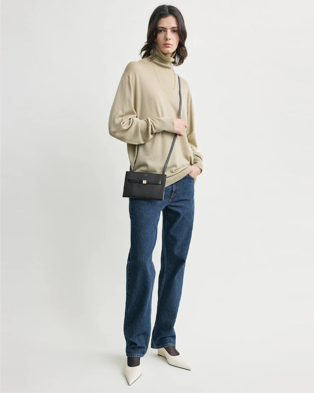 BELTED LEATHER CROSSBODY / BLACK - Image 7