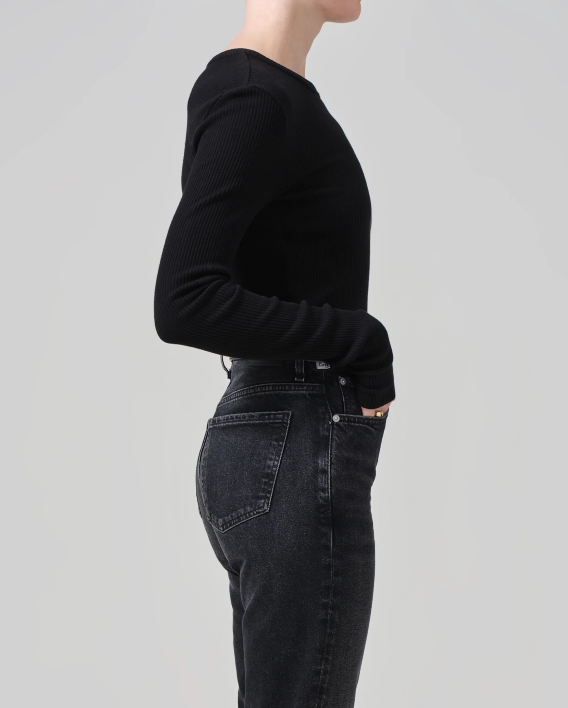 BINA CREWNECK / BLACK - Image 2