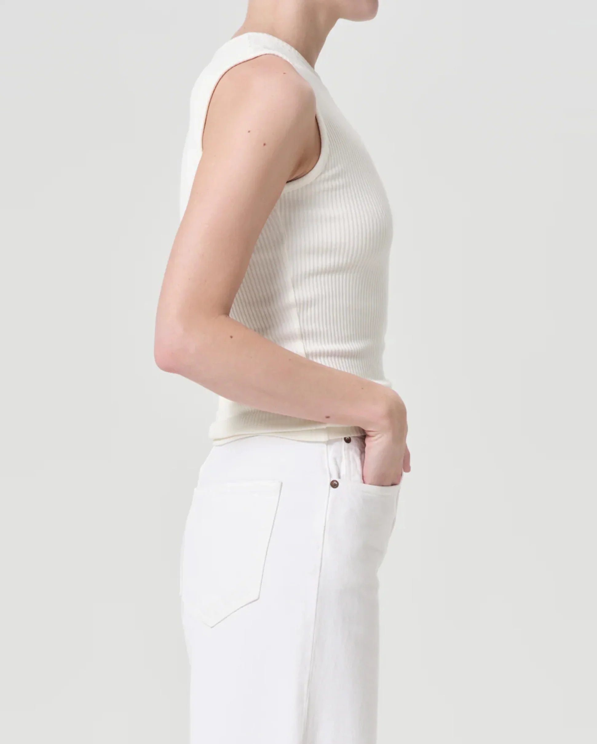 BINX TANK / OAT MILK - Image 3