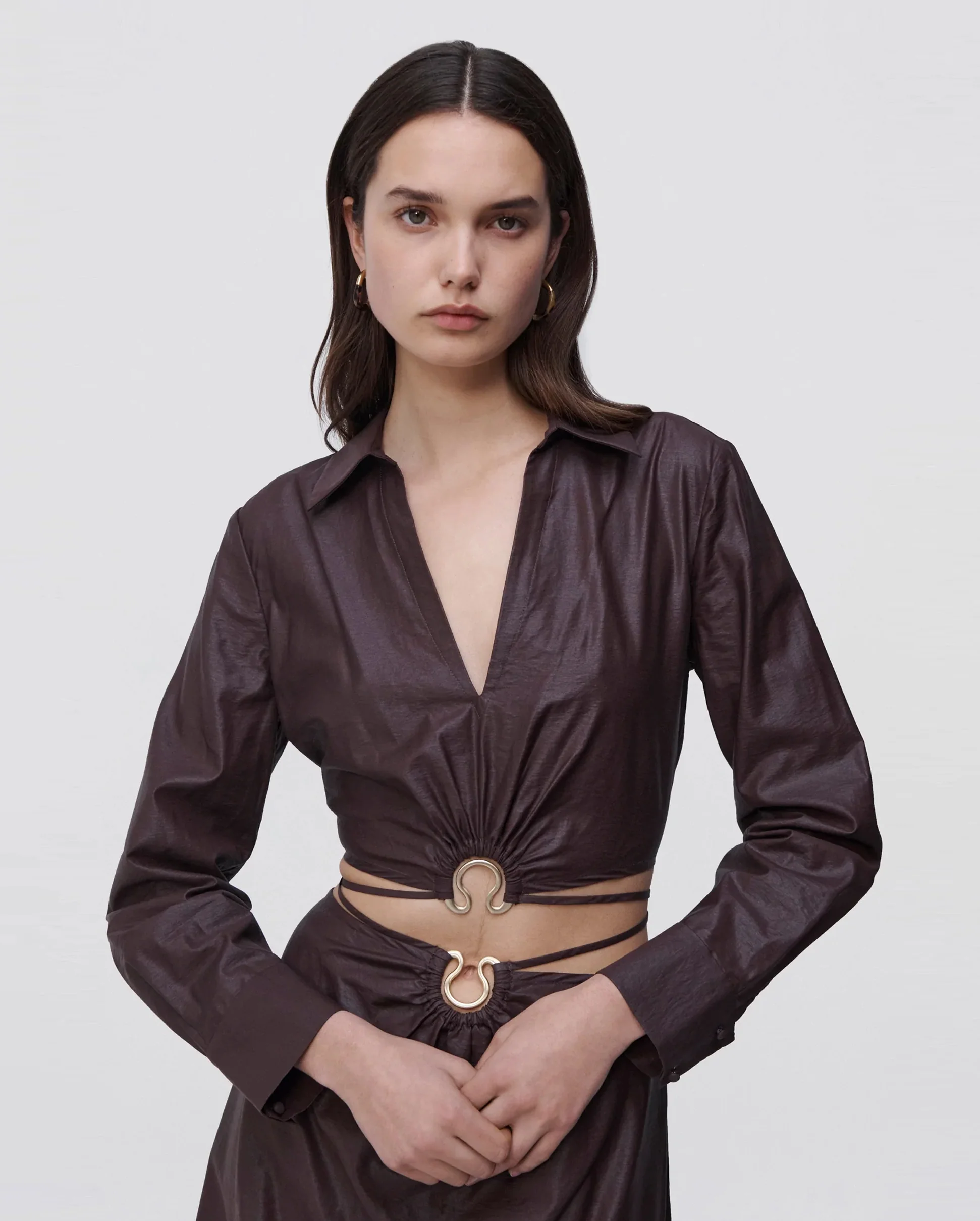 BRESLIN COATED SATIN CROP TOP / DARK CHOCOLATE - Image 2