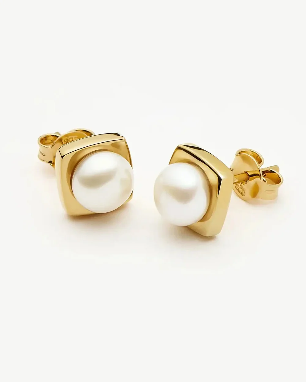 BUTTON PEARL SQUARE STUD EARRINGS / GOLD - Image 4