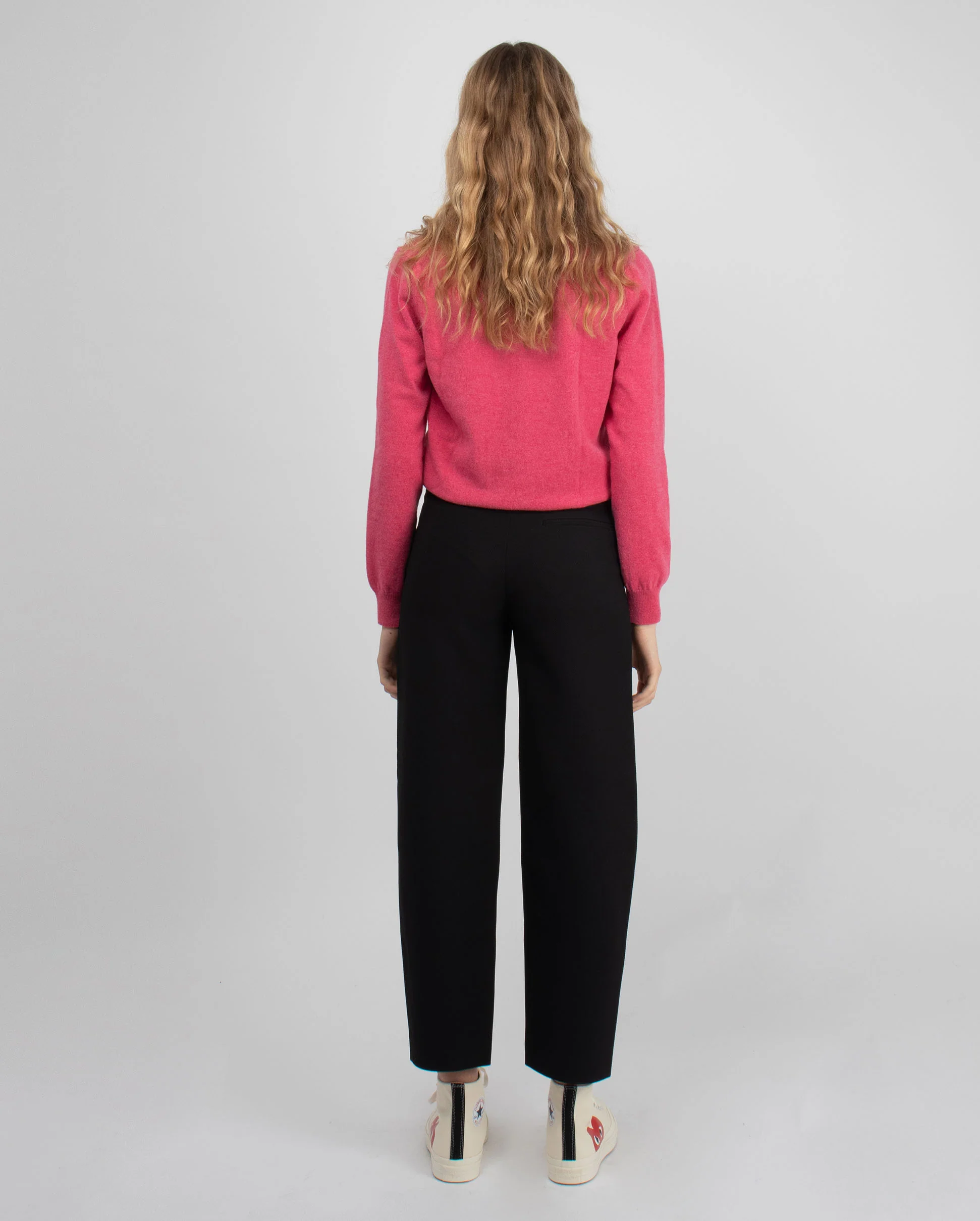 N073 DOUBLE RED HEART V-NECK SWEATER / PINK - Image 5