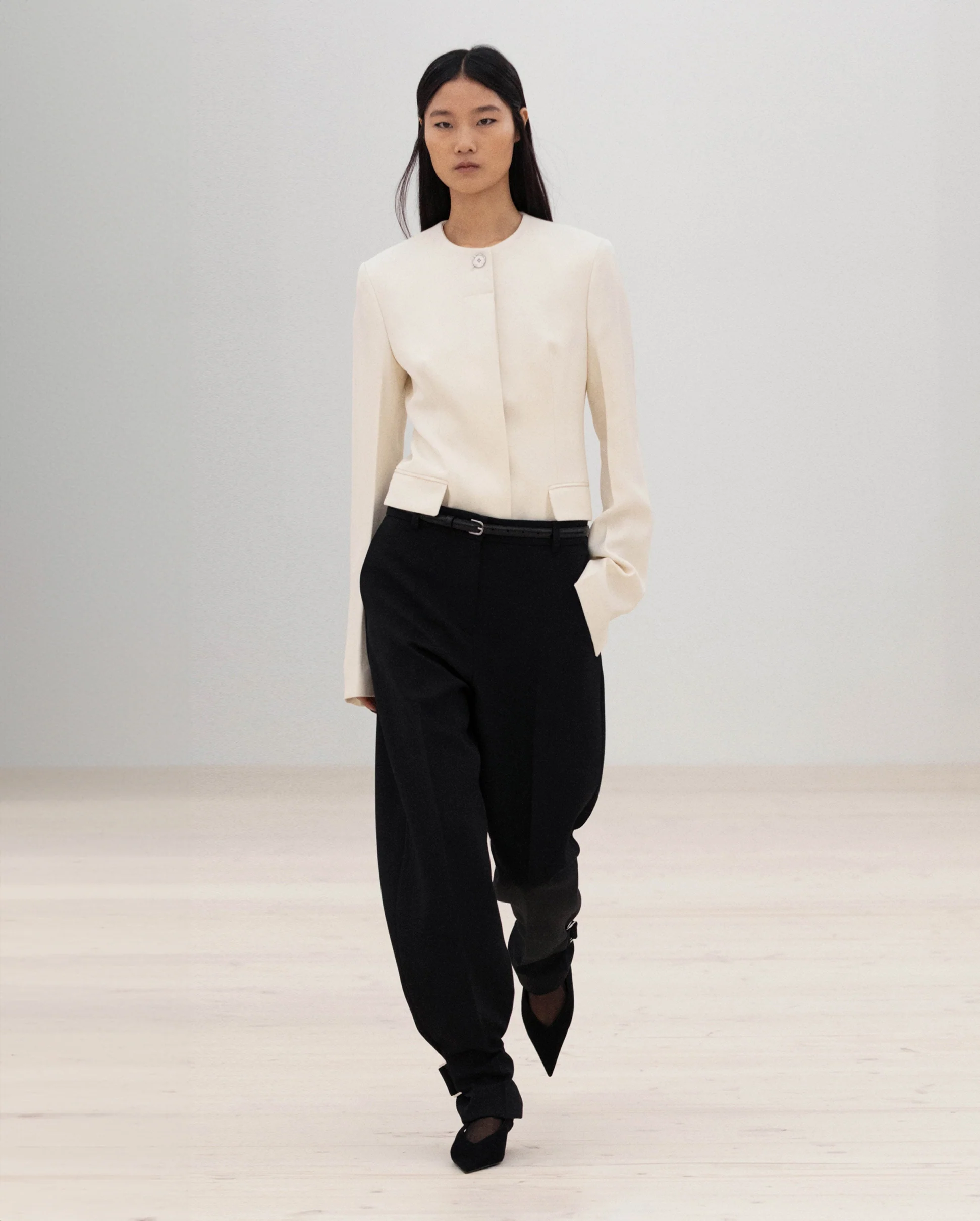 COLLARLESS CINCHED JACKET / ECRU - Image 2