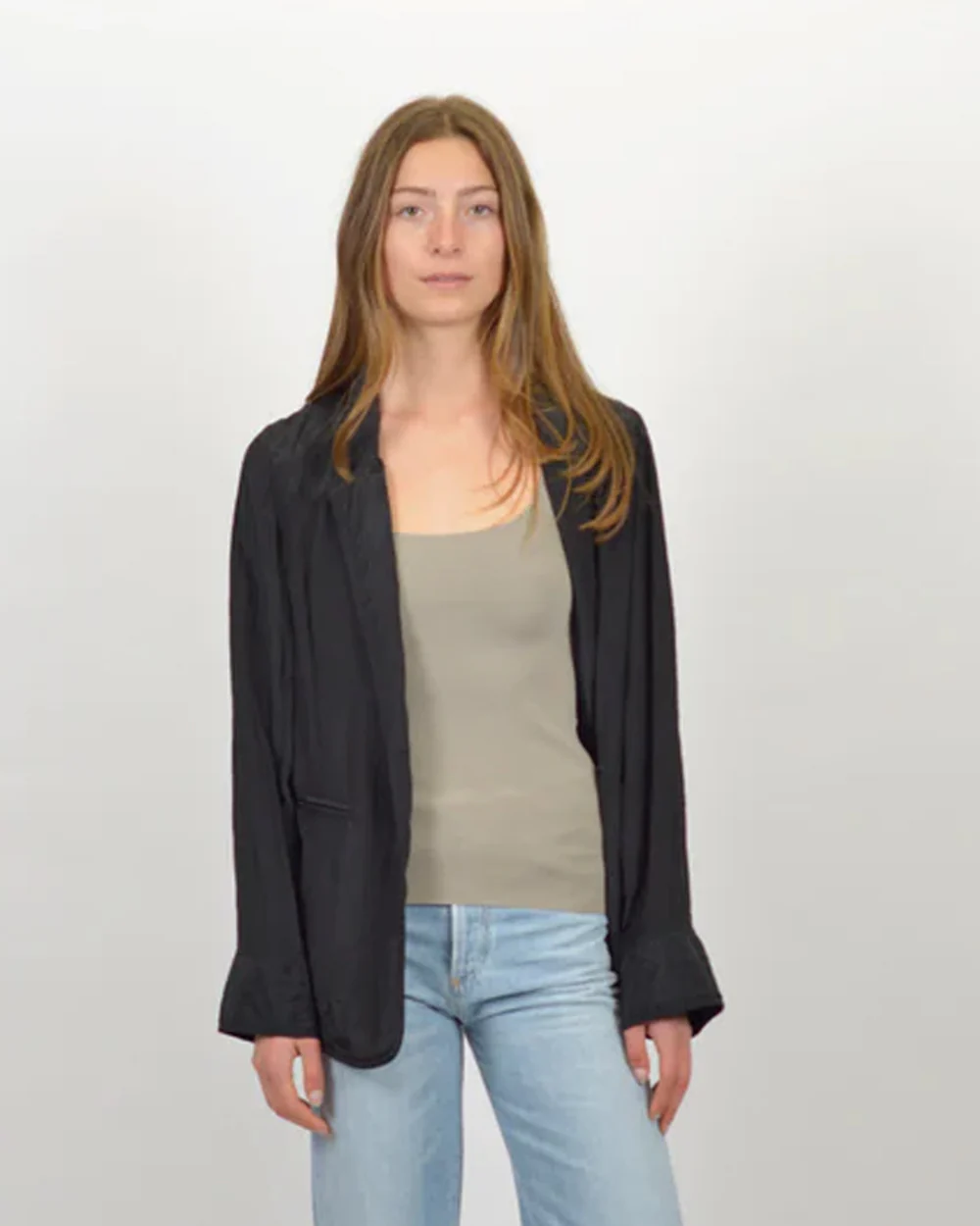CONTEMPORARY SATIN OVERSIZED BLAZER / NOIR