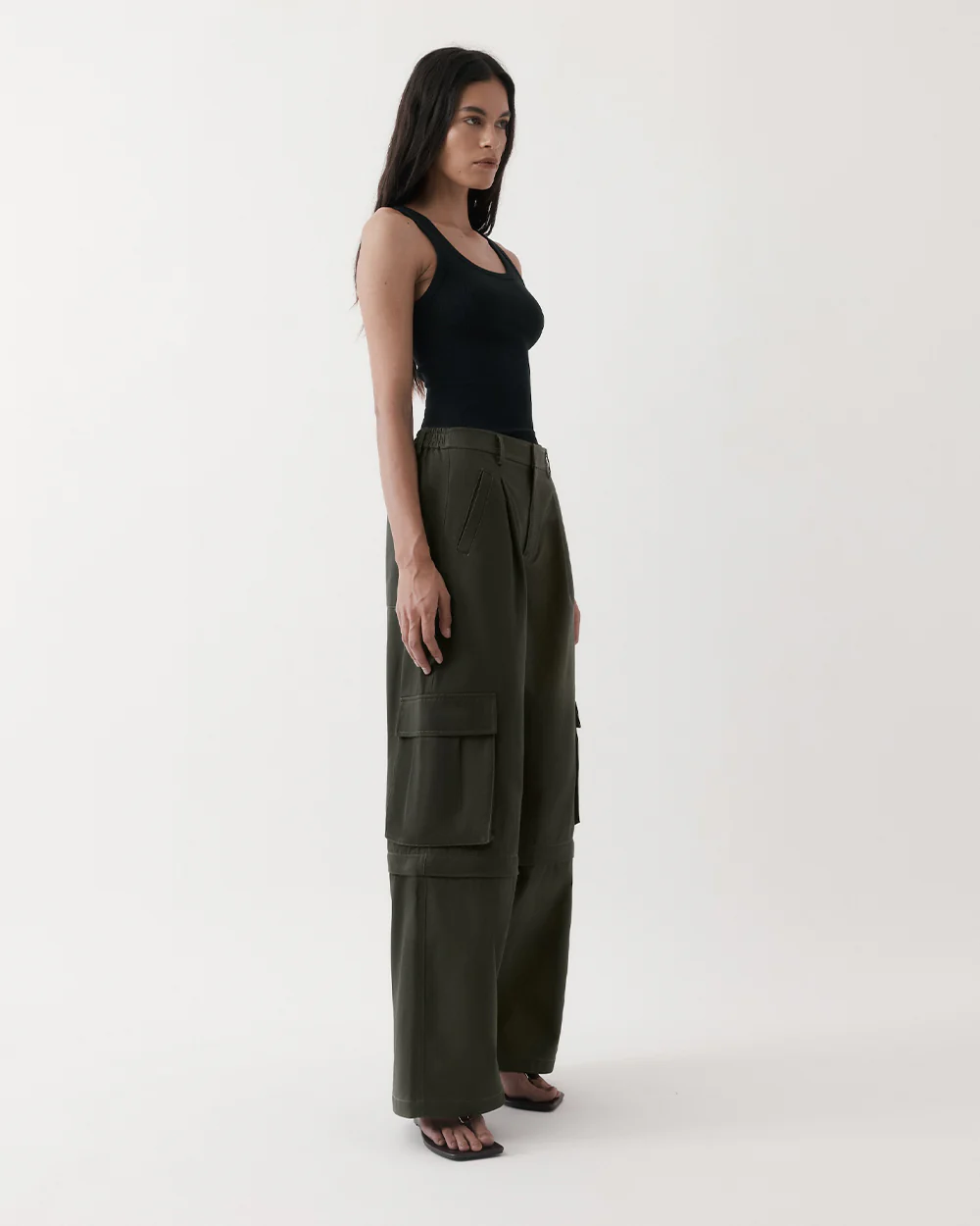 CONVERTIBLE CARGO TROUSER / OLIVE BROWN - Image 2