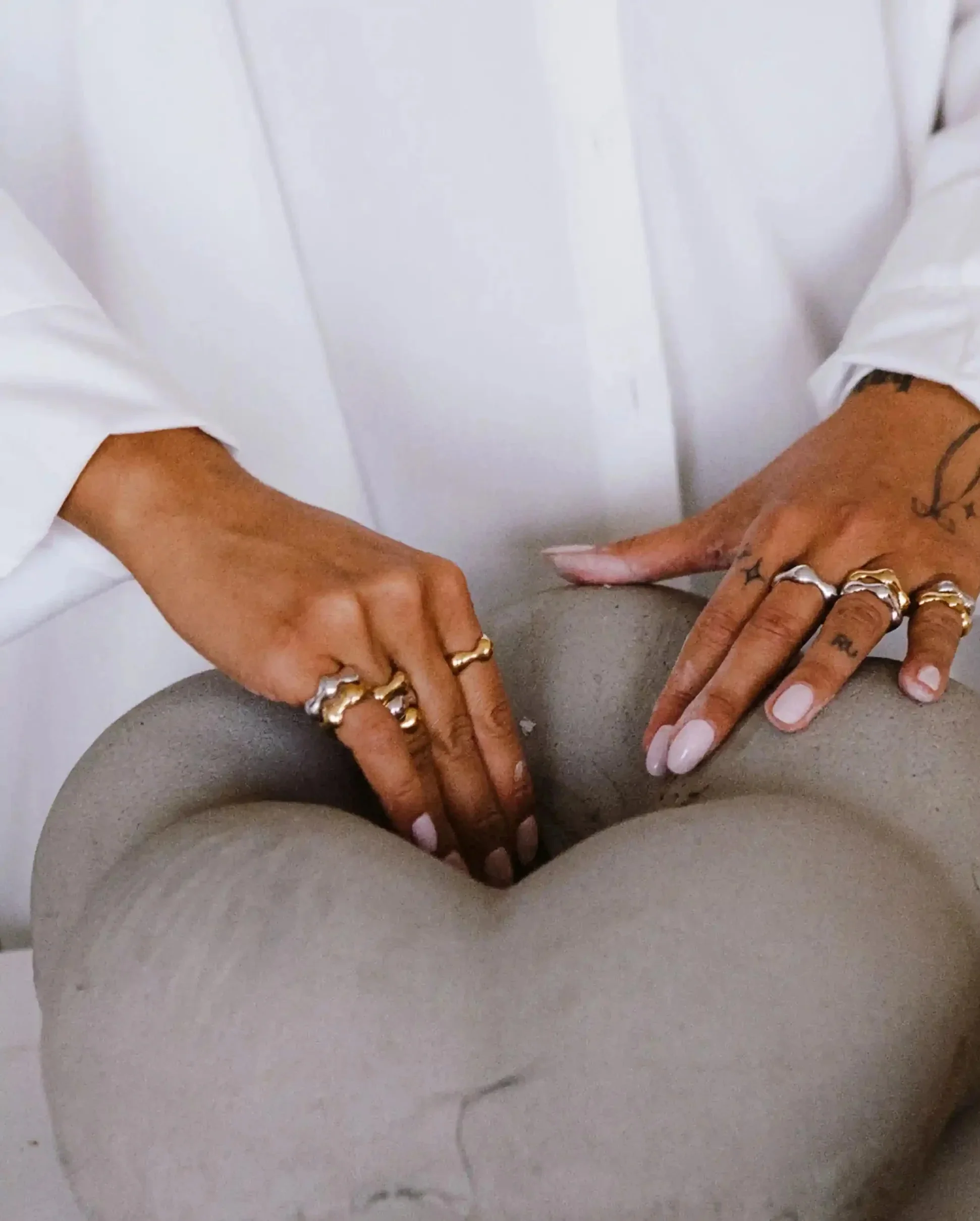 ENY LEE PARKER STACKING RING / GOLD - Image 3