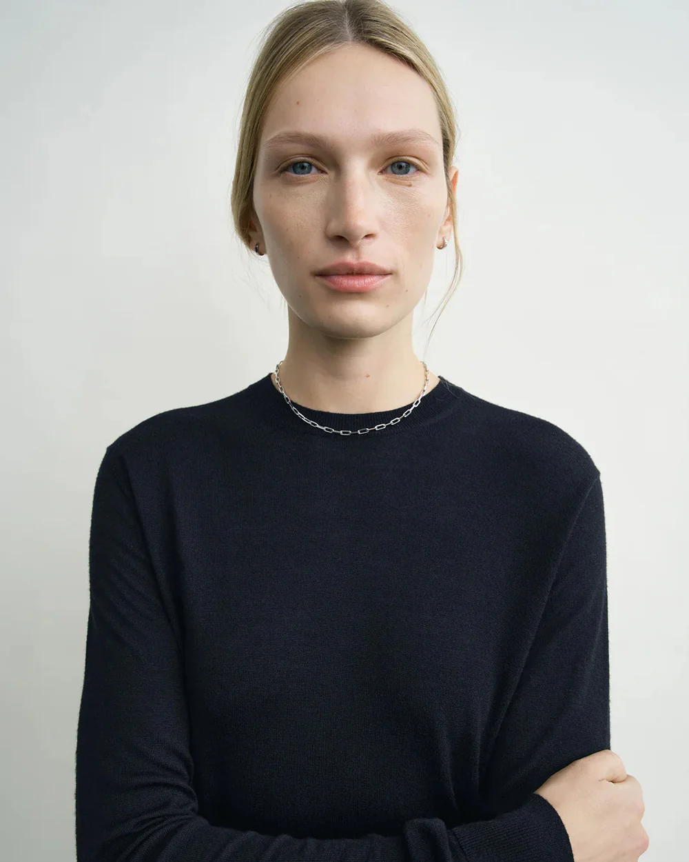FINE CREW KNIT / MIDNIGHT - Image 4