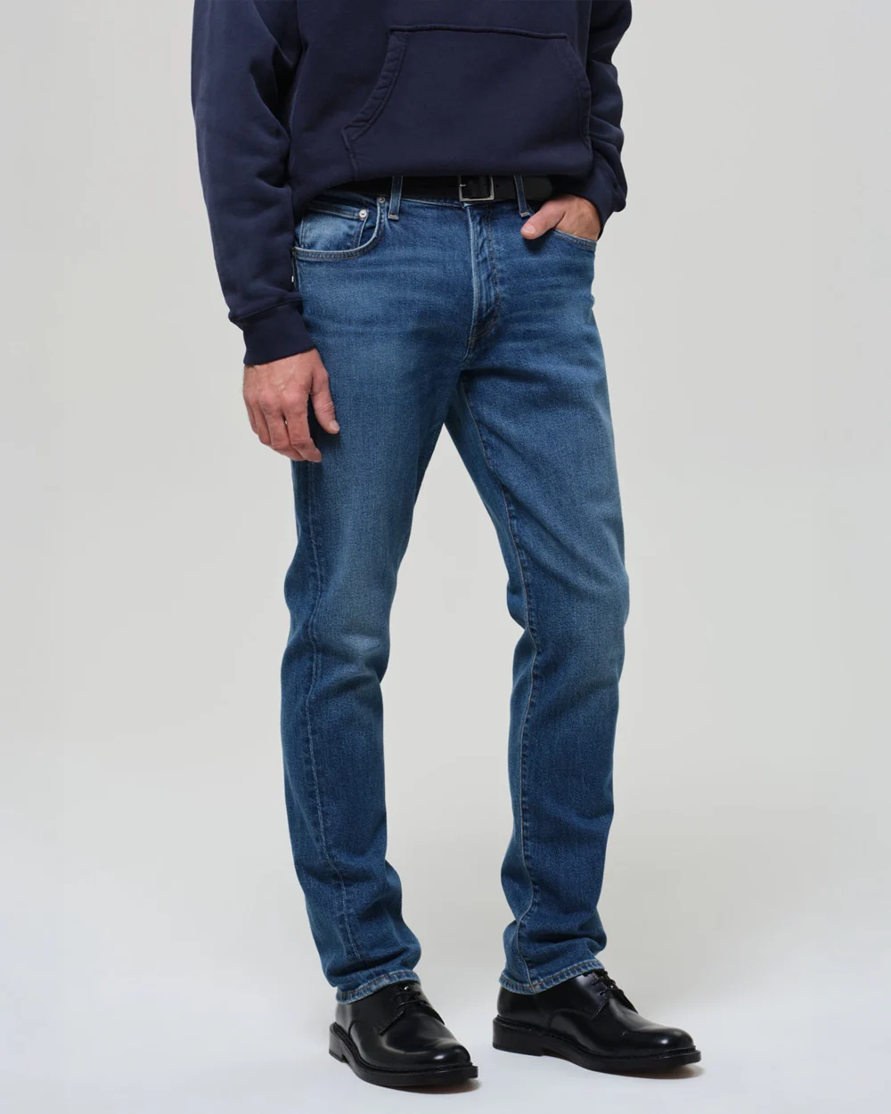 GAGE SLIM STRAIGHT PERFORM / TRUE BLUE
