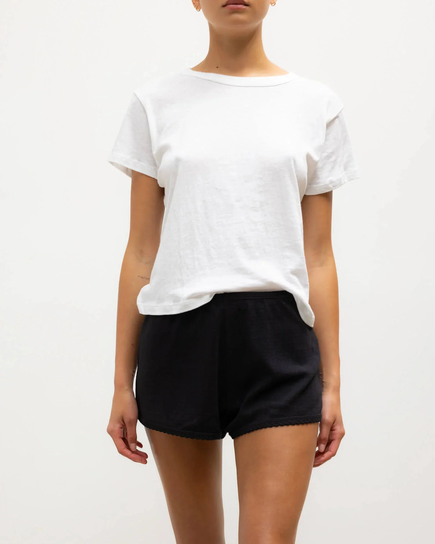 LAURA MARGO TEE / WHITE - Image 2