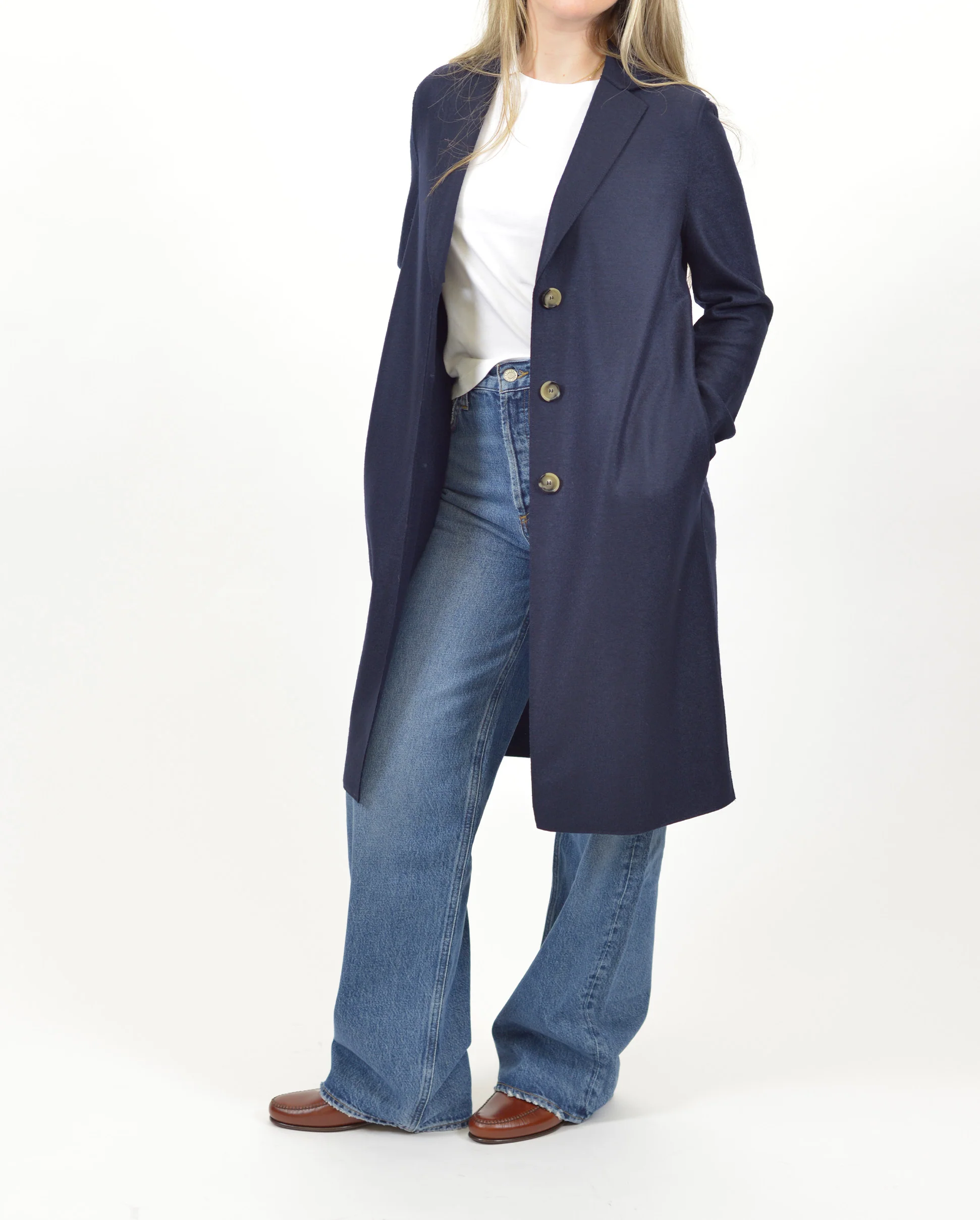 LIGHT PRESSED WOOL OVERCOAT / NAVY BLUE
