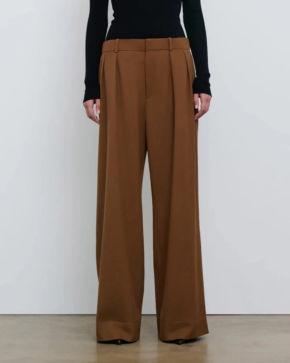 LOW RISE TROUSER / BROWN