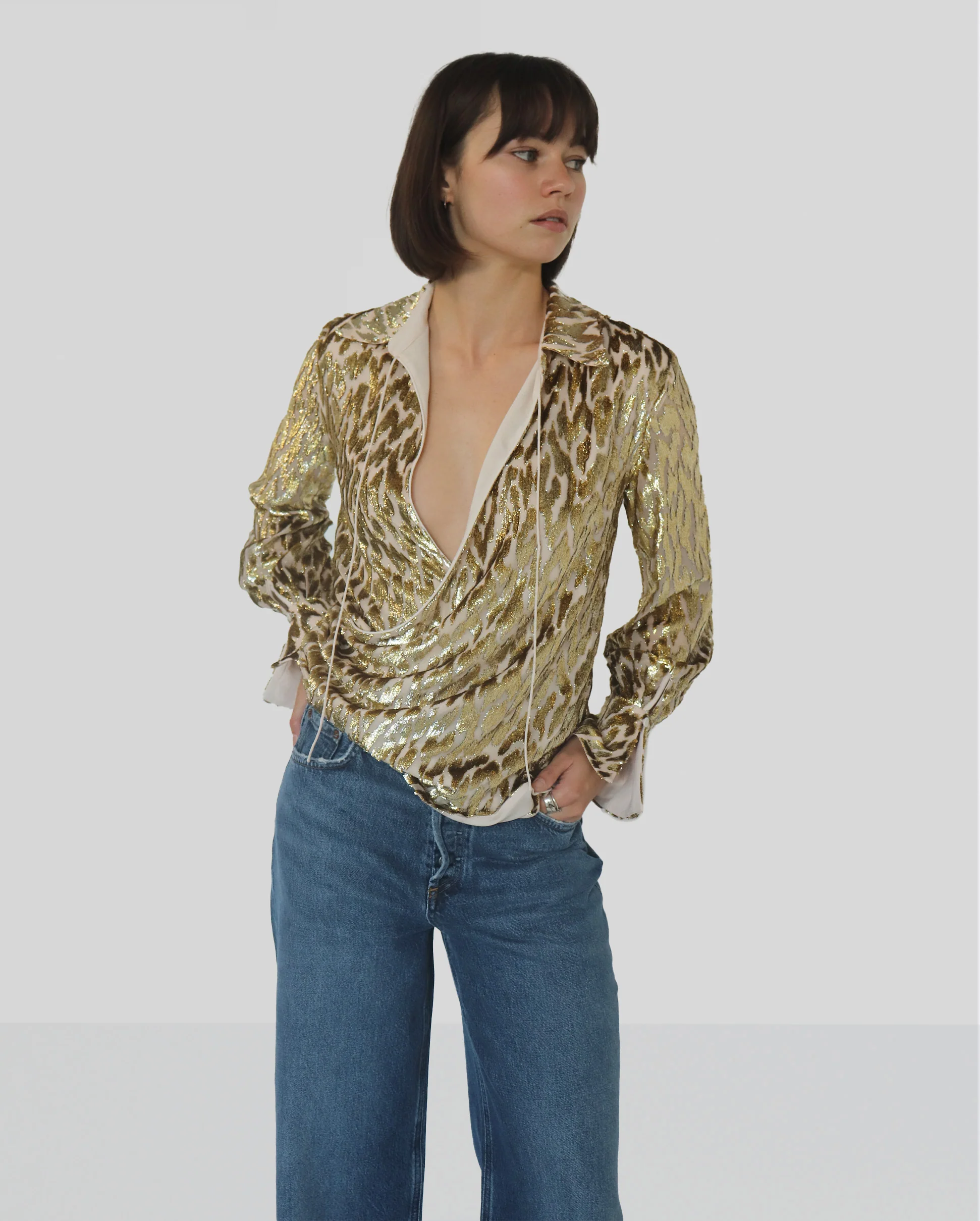 LUELLA L/S DEEP V TOP / GOLD - Image 2