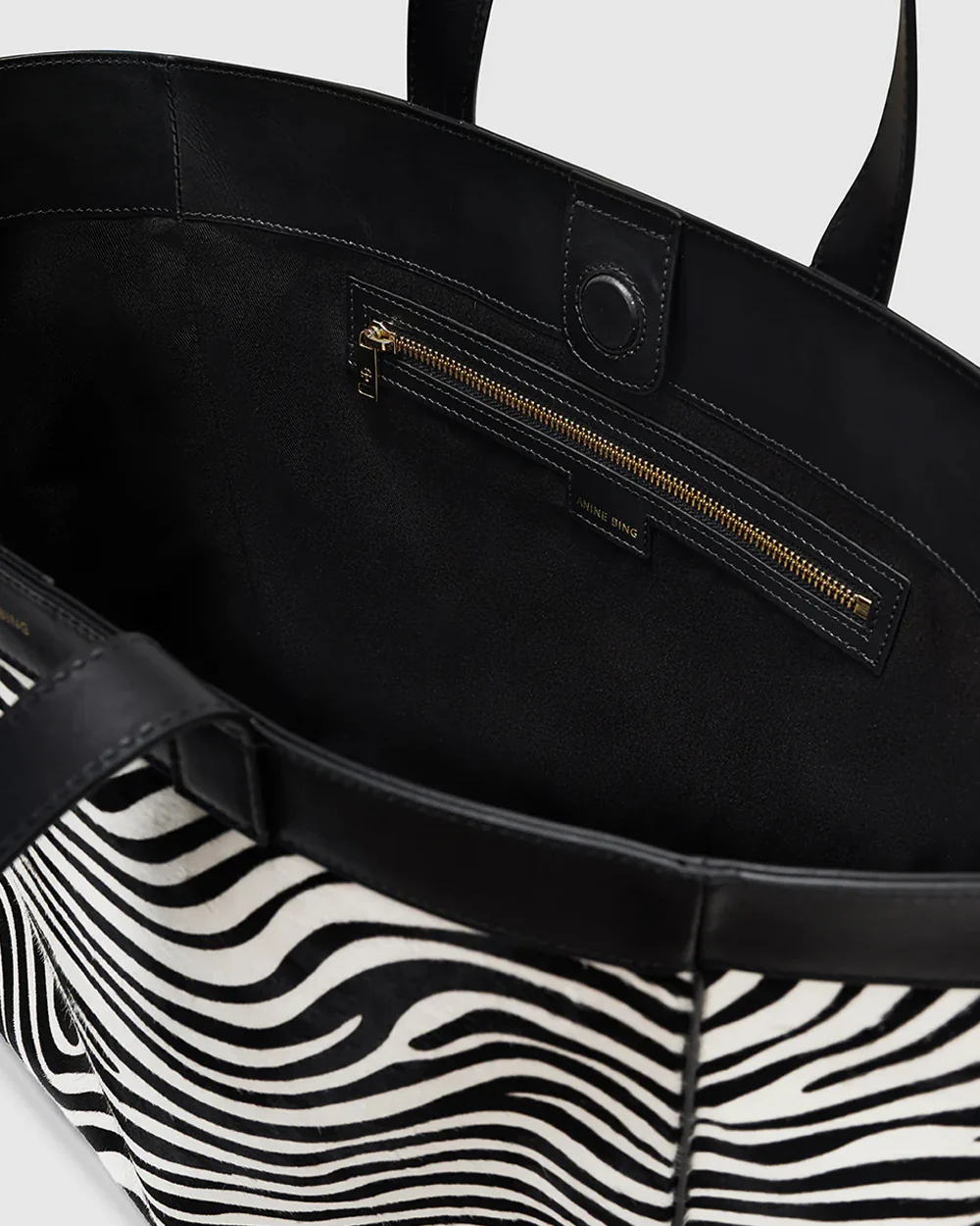 MEDIUM RIO TOTE / ZEBRA - Image 4