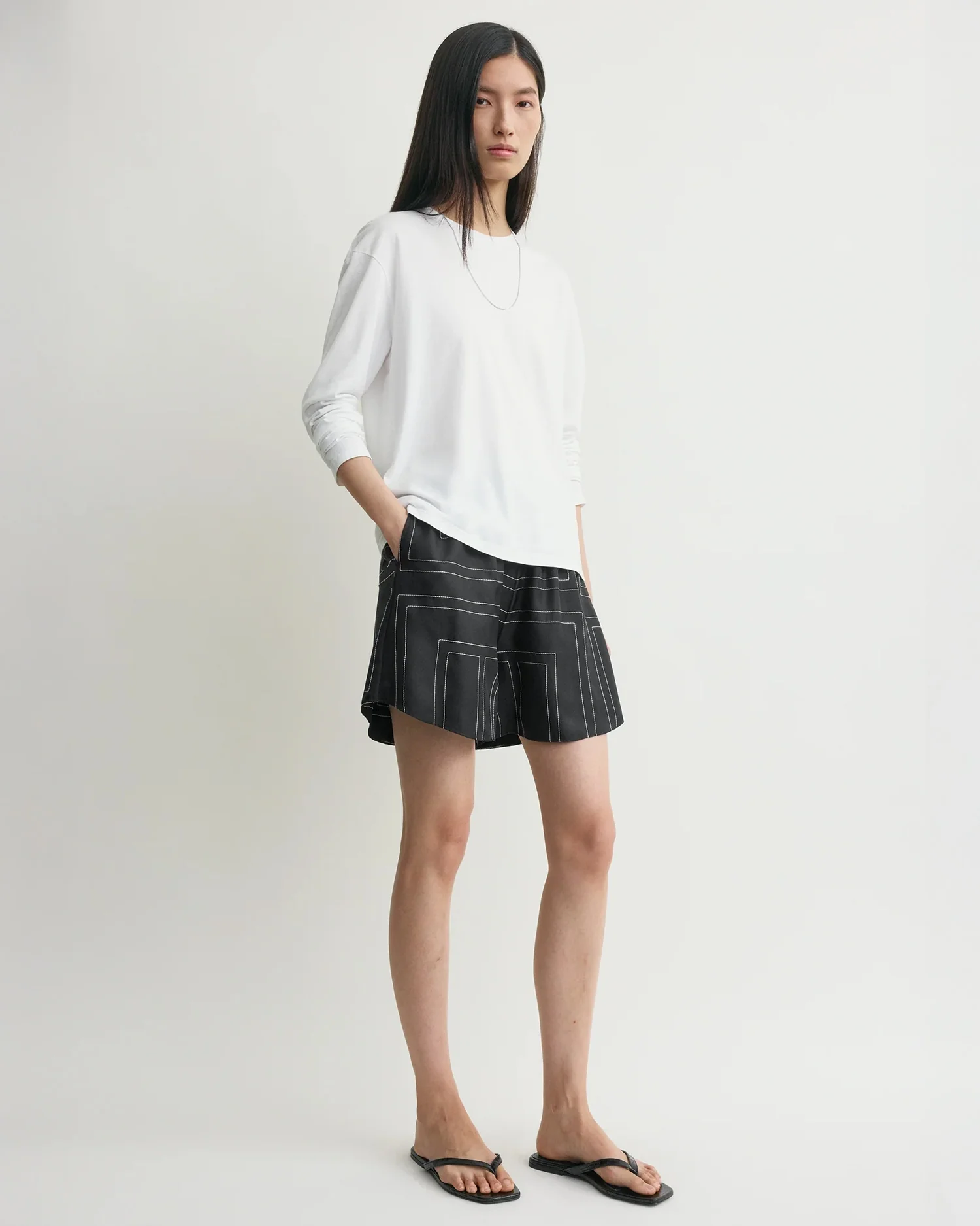 MONOGRAM SILK PJ SHORTS / BLACK - Image 4