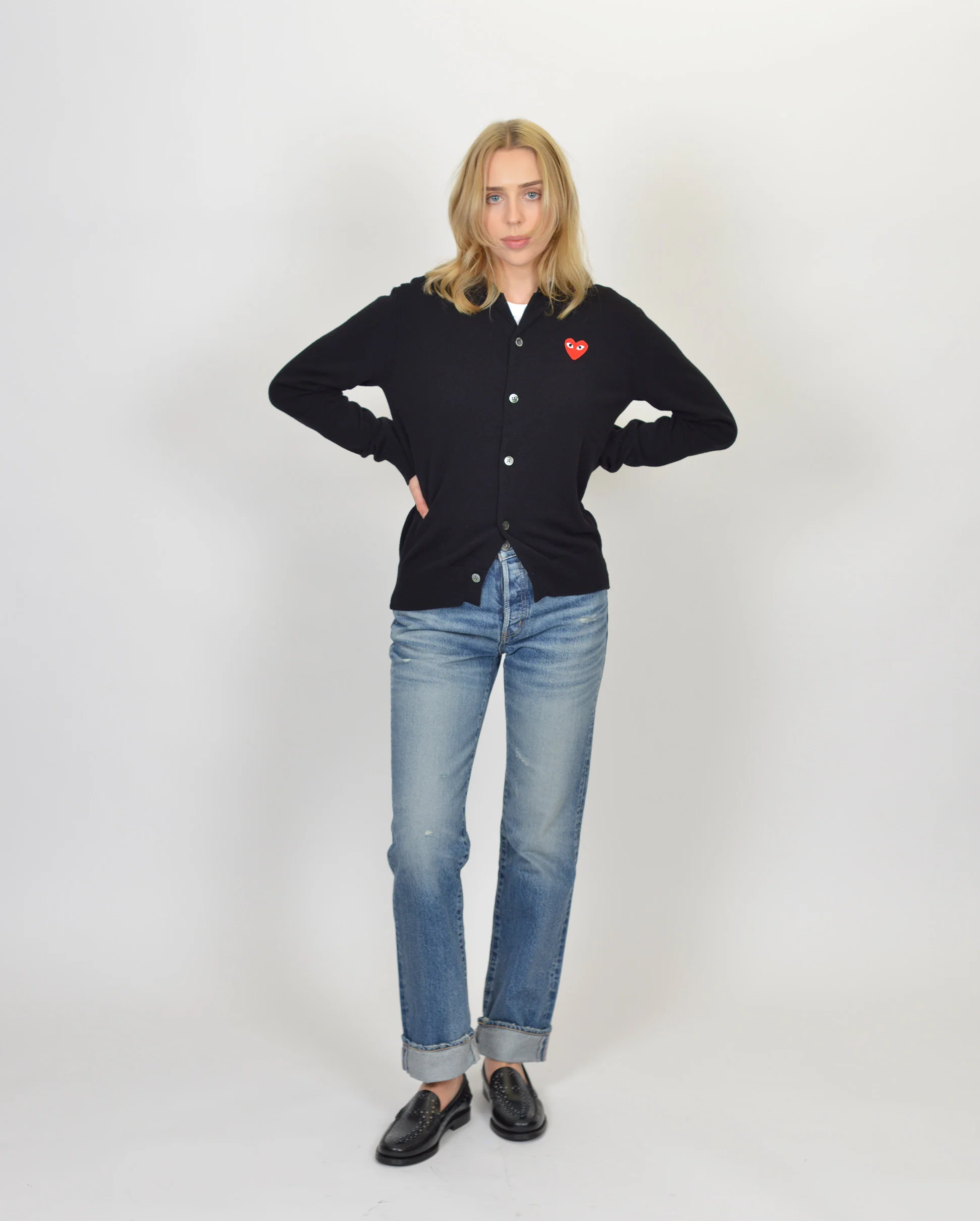 N007 WOMENS RED HEART CARDIGAN / BLACK - Image 3