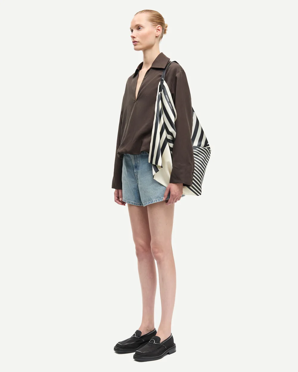 SADAPHNE SHIRT 15262 / MULCH - Image 4