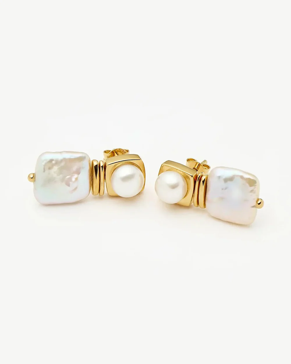 SQUARE PEARL STUD EARRINGS / GOLD - Image 3