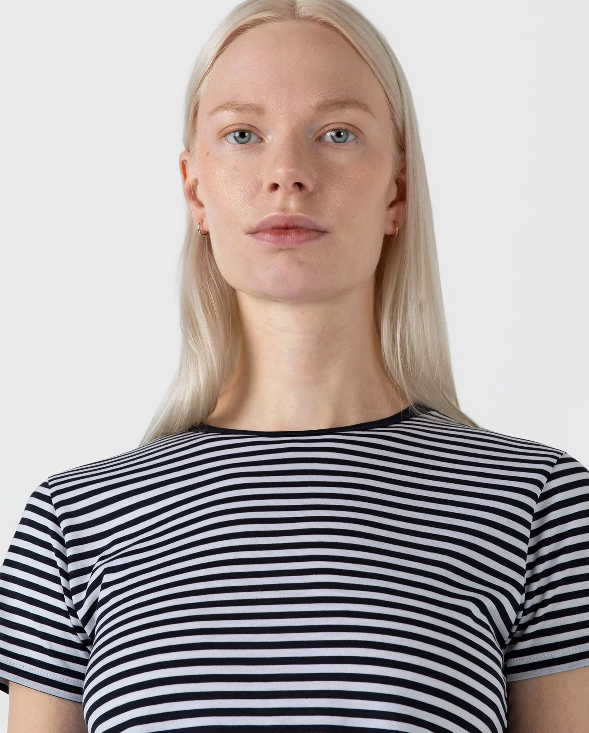 S/S CLASSIC T-SHIRT / WHITE NAVY - Image 4