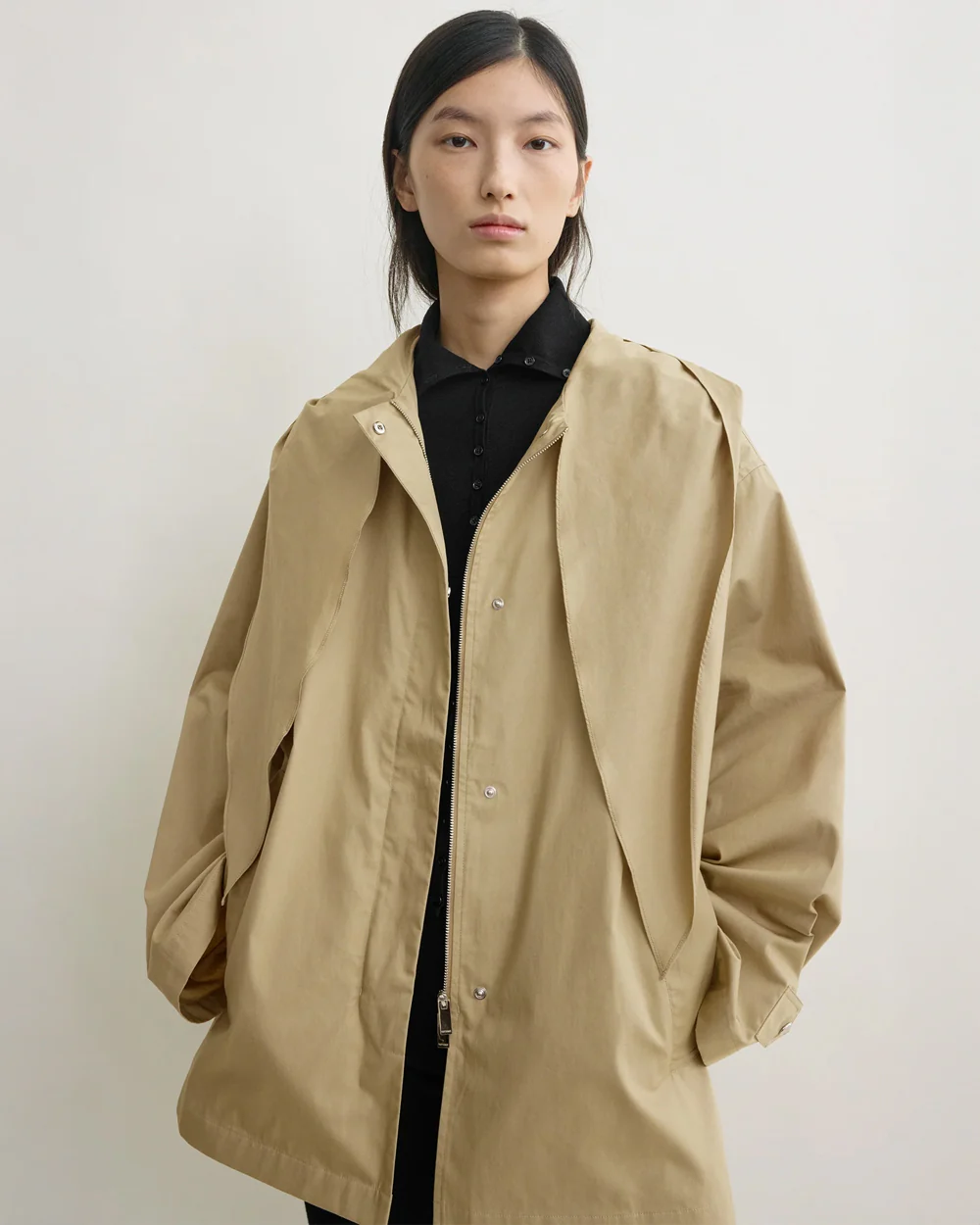 TECHNICAL SCARF JACKET / CASHEW