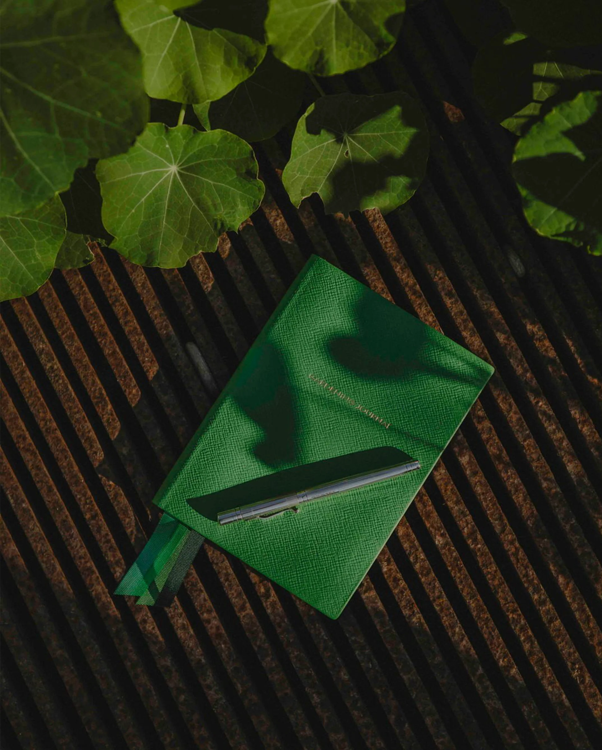 THE GARDENING JOURNAL PANAMA SOHO NOTEBOOK / EMERALD - Image 3