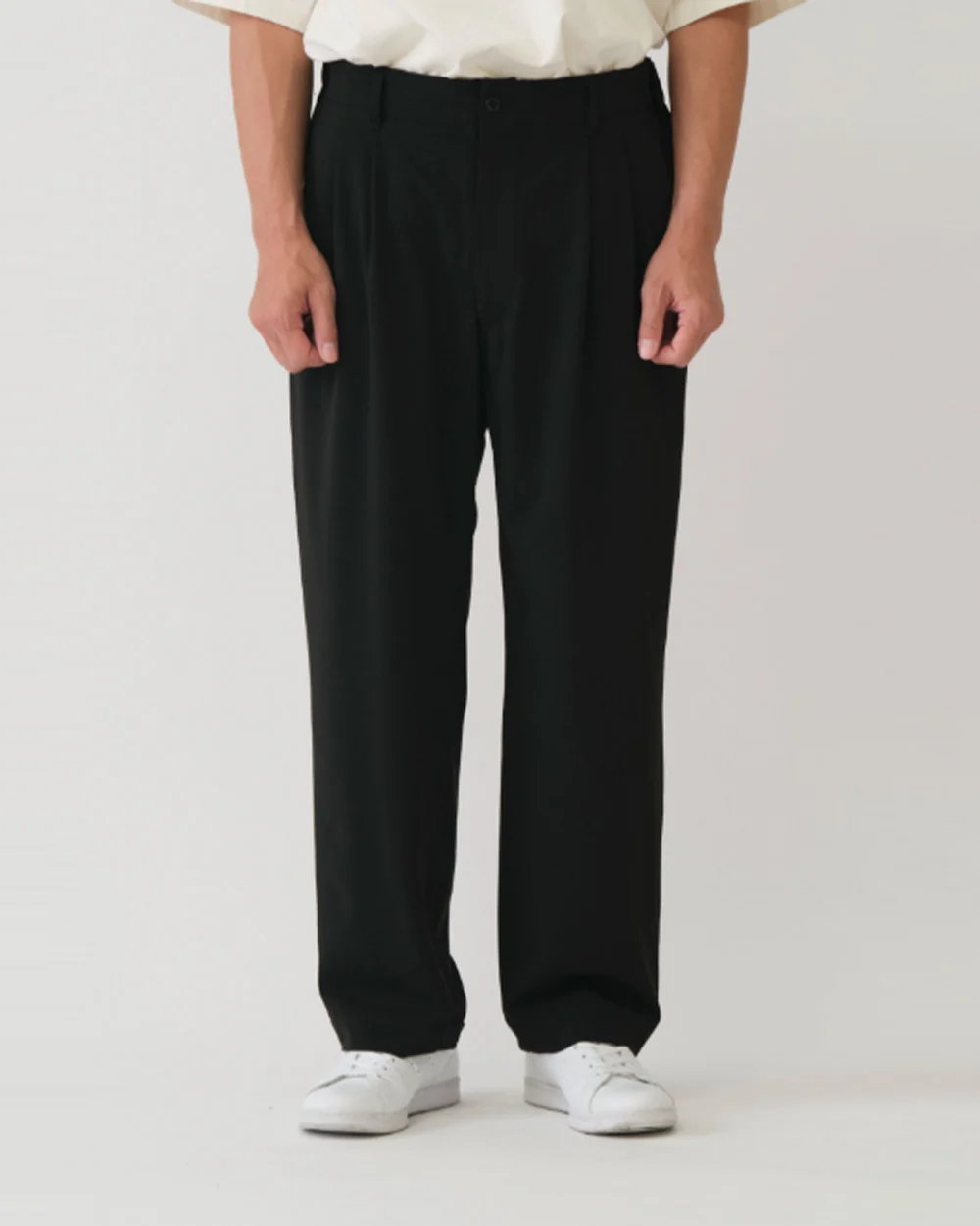TWILL DOUBLE PLEATED WIDE PANTS / BLACK